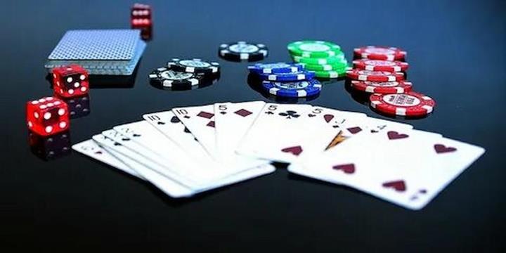 Bí kíp soi kèo chuẩn xác từ chuyên gia đá gà bình luận viên